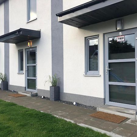 Domki Wypoczynkowe "Sea Breeze" Villa Ревал Екстериор снимка