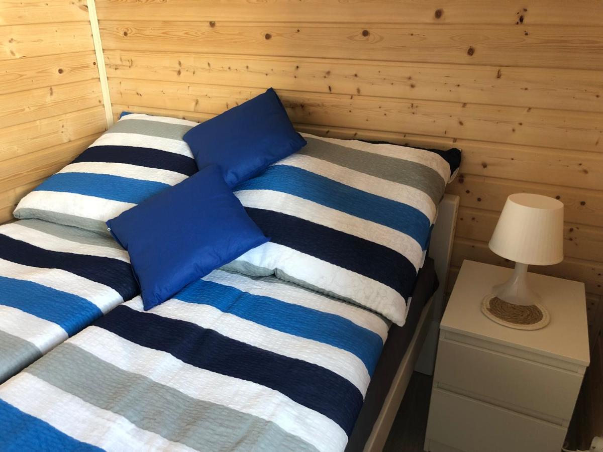Domki Wypoczynkowe "Sea Breeze" Villa Ревал Екстериор снимка
